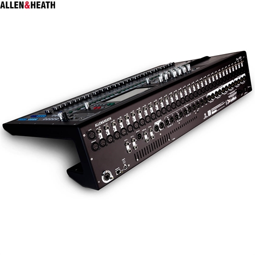 Mixer Allen & Heath QU-32 8